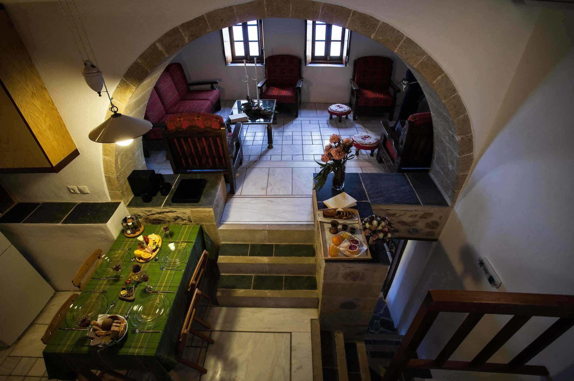 House In The Castle Leilighet Monemvasía Eksteriør bilde